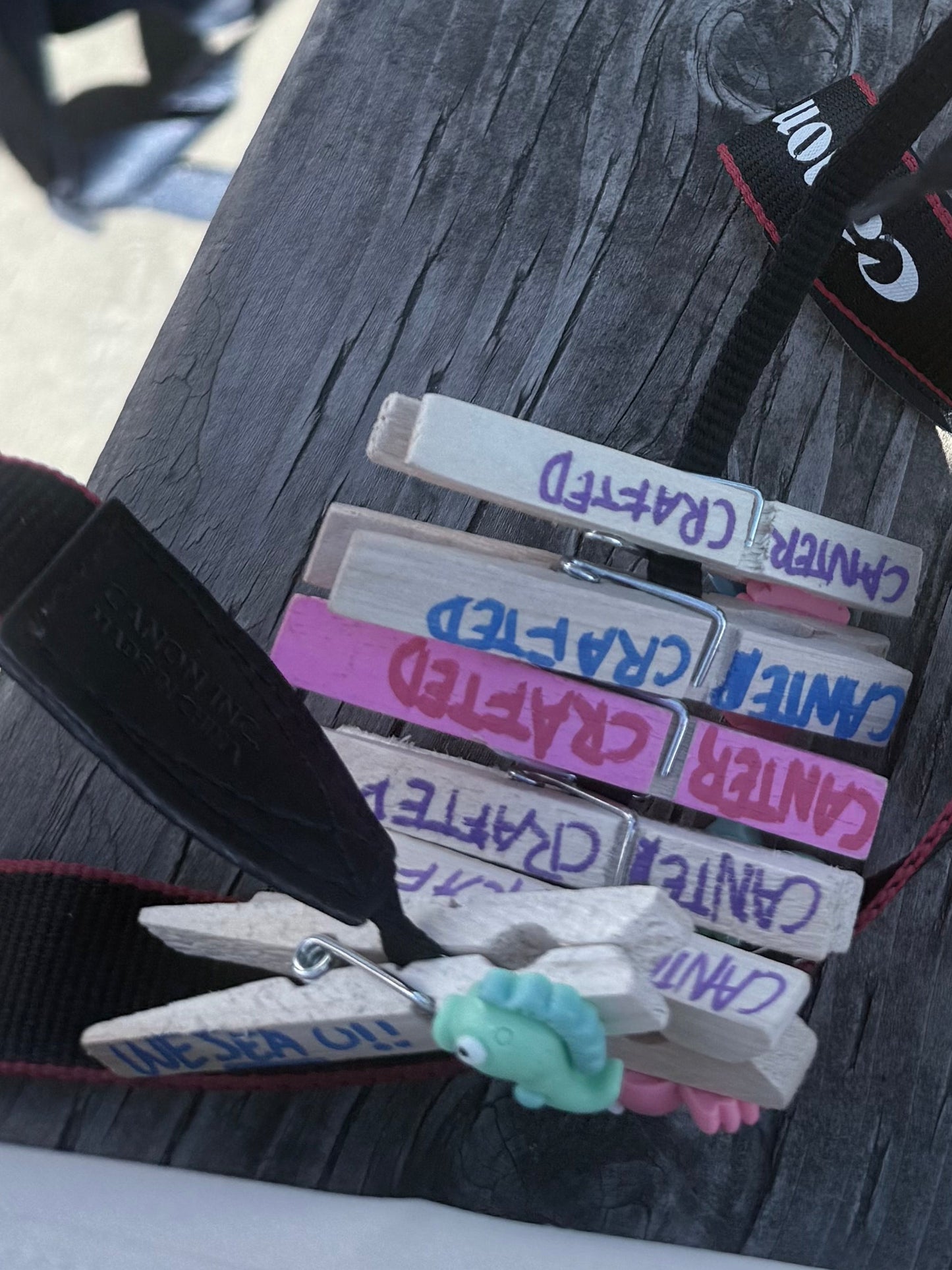 Assorted pins (pack of 10)